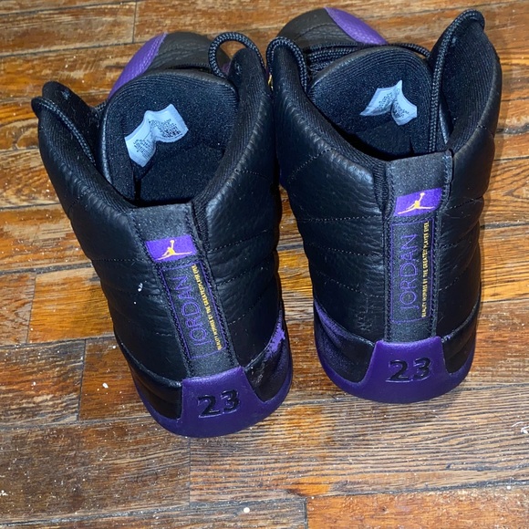 Jordan 12 Retro
Field Purple